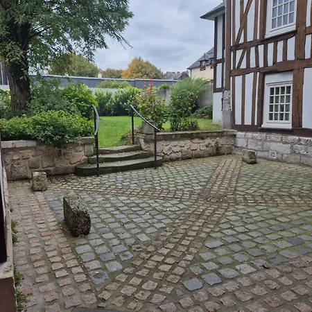 De Charme Au Coeur Du Vieux Calme Et Jardin רואן